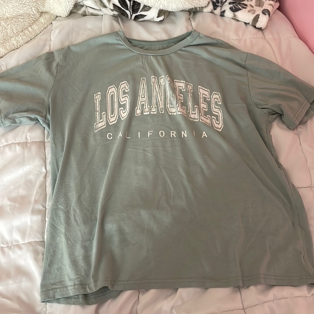 Shein “los Angeles” print turquoise/sage tee oversized